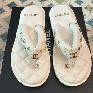 Chanel lambskin white charm flip flops terrific condition sz 39